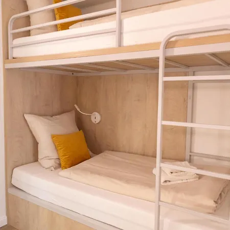 Hotel Fairschlafen Boutique Etagenbett Kombüse 0-03, Sauna, Fitness *