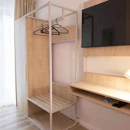 Hotel Fairschlafen Boutique Etagenbett Kombüse 0-03, Sauna, Fitness *